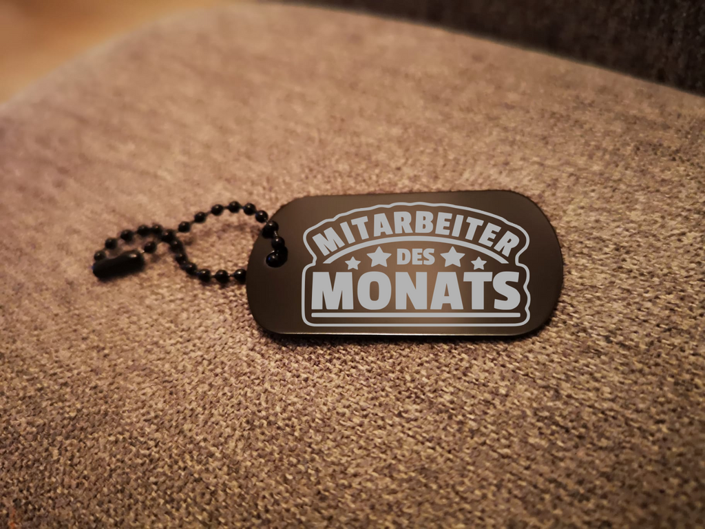 Schlüsselanhänger MITARBEITER DES MONATS personalisierbar Wunschtext