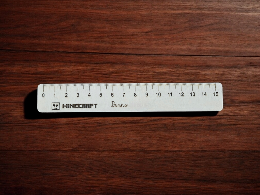 Lineal 15cm personalisiert mit Namen und Wunschmotiv