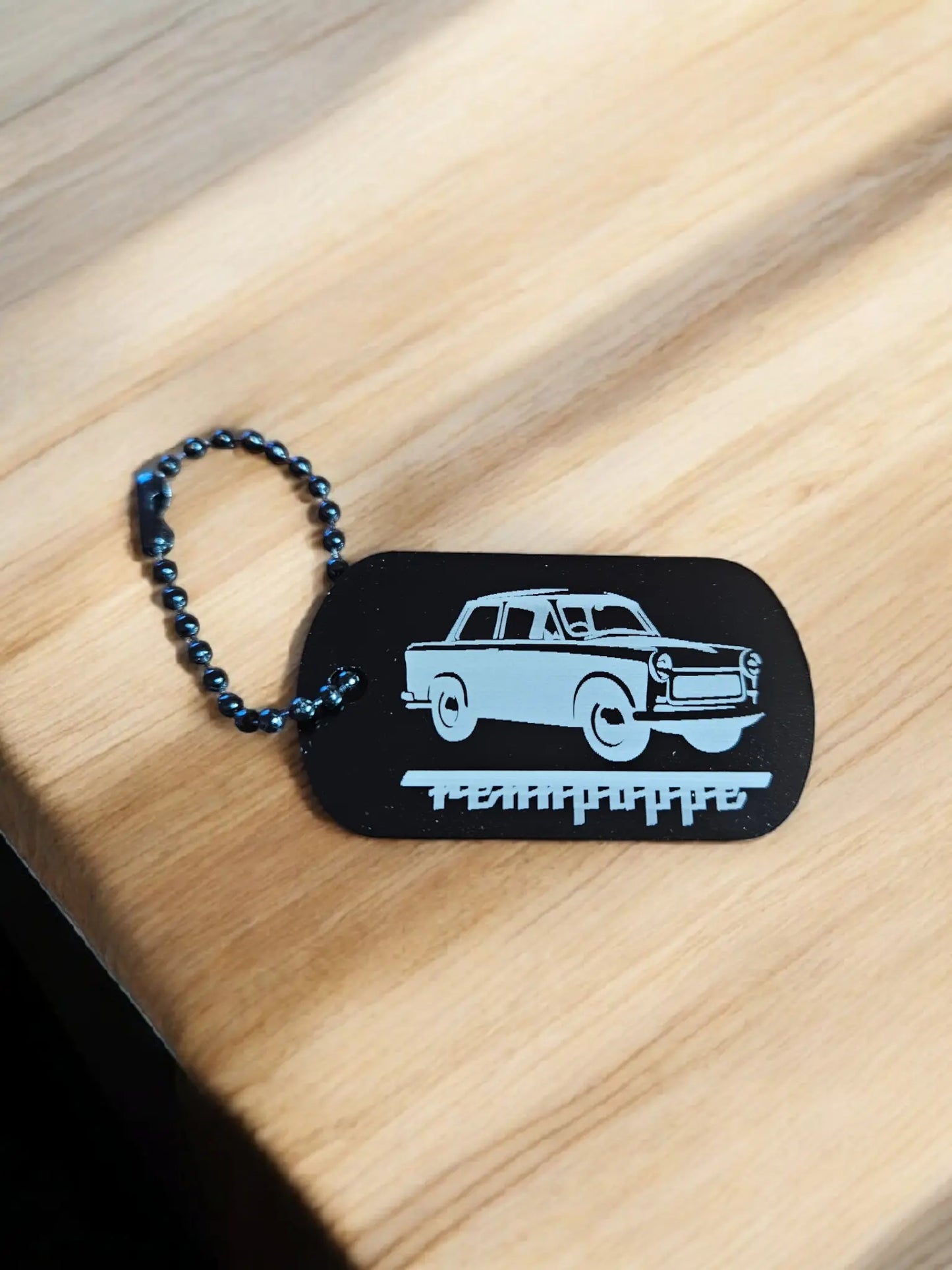 Trabi Schlüsselanhänger Trabant 601 Trabi Rennpappe DDR Trabbi 2 Motive zur Auswahl Mein Shop