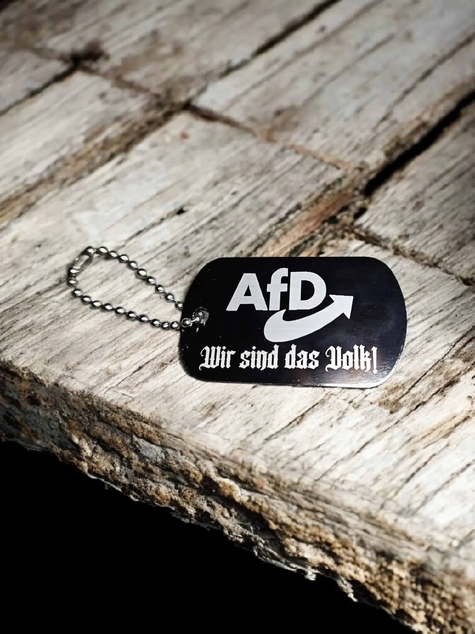 AfD Schlüsselanhänger Wir sind das Volk / #TeamAlice Laserdesignstudio